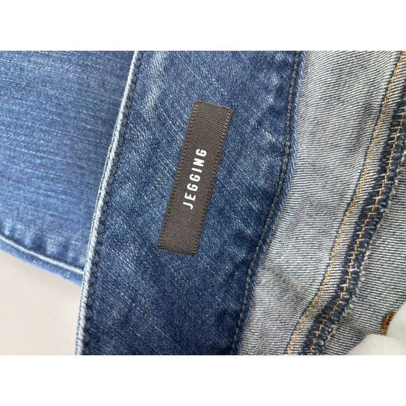 Torrid women's 22R medium wash distressed high rise jegging stretch skinny jeans - Picture 7 of 8